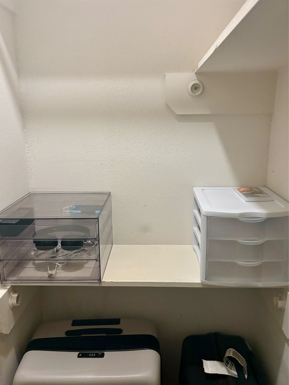 2 x 3 Closet in Lehi, Utah